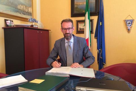 Strade, si’ alla spesa per la manutenzione Strade, si’ alla spesa per la manutenzione