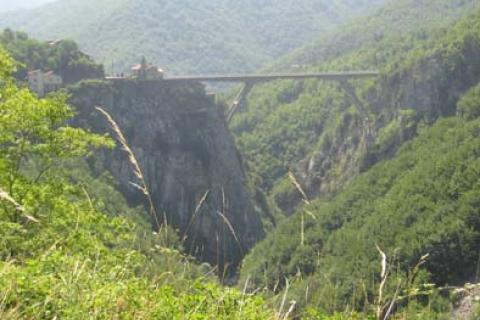 Triora, centomila euro  per la progettazione del “nuovo” ponte di Loreto